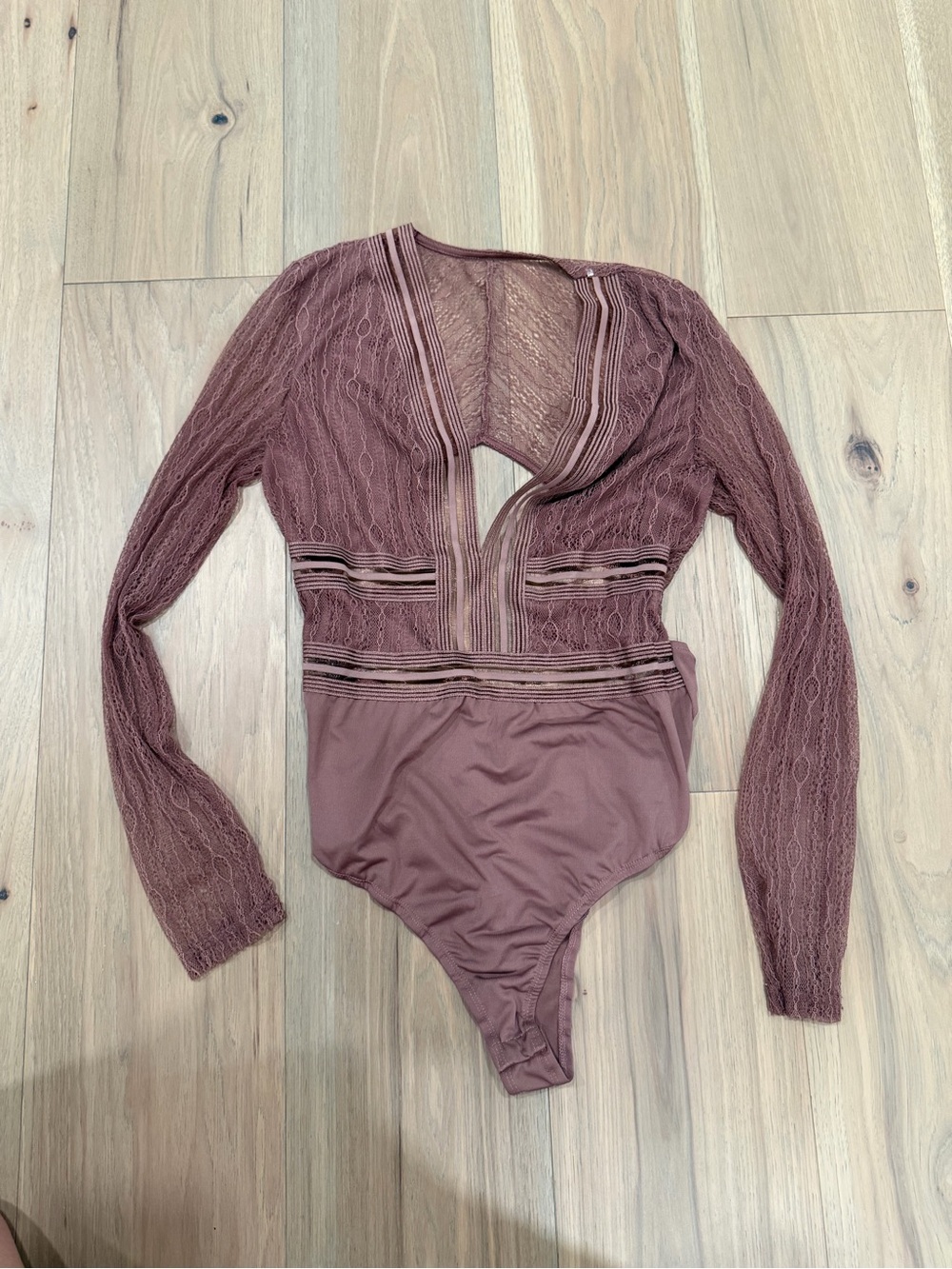 Lulu's Dusty Rose Lace Backless Long-Sleeve Bodysuit